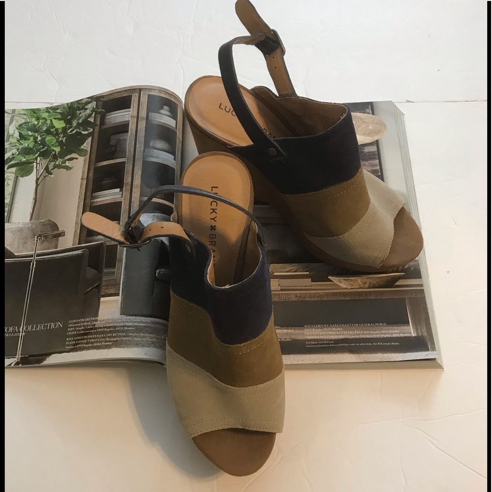 HOST PIC Lucky Brand wedge size 9.5 ❤️❤️❤️❤️